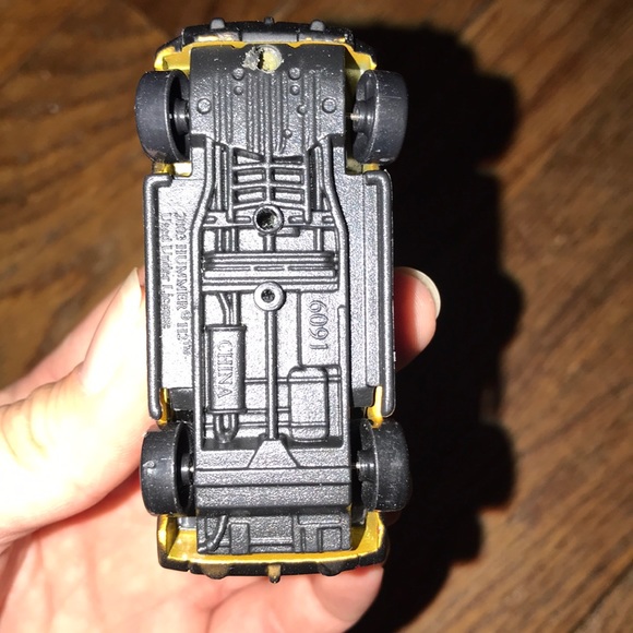 Yellow Mini Hummer - Picture 6 of 8